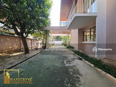 Detached House, Bangkok, Thailand Detached House, Bangkok, Thailand