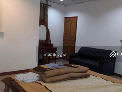 Alojamiento en Bang Len, Thailand Alojamiento en Bang Len, Thailand