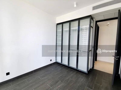 Tait Sathorn 12, Bangkok, Thailand Tait Sathorn 12, Bangkok, Thailand