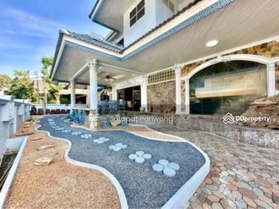 Single house, Taling Chan, Soi Borommaratchachonnani 77, Bangkok, Thailand Single house, Taling Chan, Soi Borommaratchachonnani 77, Bangkok, Thailand