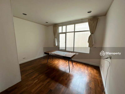 Baan Nunthasiri, Bangkok, Thailand Baan Nunthasiri, Bangkok, Thailand