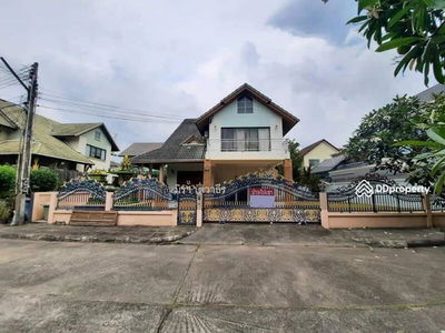 Premium House for rent 2-storeyt. Next to J Park Sriracha and near the intersection to Sriracha, Chon Buri, Thailand Premium House for rent 2-storeyt. Next to J Park Sriracha and near the intersection to Sriracha, Chon Buri, Thailand