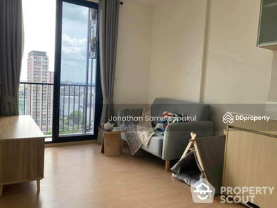 Maru Ekkamai 2, Bangkok, Thailand Maru Ekkamai 2, Bangkok, Thailand