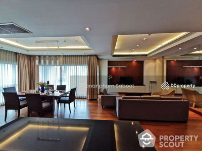 Royal Residence Park, Bangkok, Thailand Royal Residence Park, Bangkok, Thailand