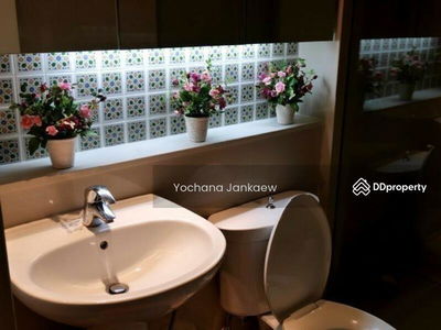 AGUSTON Sukhumvit 22, Bangkok, Thailand AGUSTON Sukhumvit 22, Bangkok, Thailand