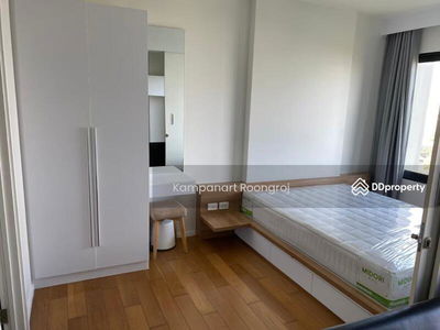 Blocs 77, Bangkok, Thailand Blocs 77, Bangkok, Thailand