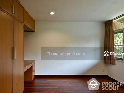 Spacious 3-Bedroom House, Bangkok, Thailand Spacious 3-Bedroom House, Bangkok, Thailand