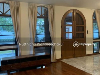 Large 4-Br House near Arl Ratchaprarop, Bangkok, Thailand Large 4-Br House near Arl Ratchaprarop, Bangkok, Thailand