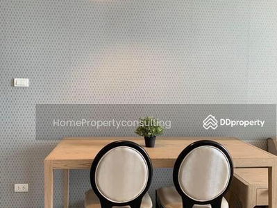 Park Origin Phrom Phong, Bangkok, Thailand Park Origin Phrom Phong, Bangkok, Thailand