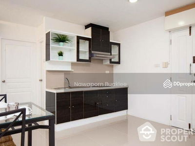 The Waterford Diamond Tower Sukhumvit, Bangkok, Thailand The Waterford Diamond Tower Sukhumvit, Bangkok, Thailand