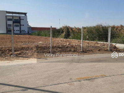 13578 Empty land for rent, 2 rai, already filled, long term, Khlong Song, Talat Thai, suitable for growing marijuana. Warehouse, Pathum Thani, Thailand 13578 Empty land for rent, 2 rai, already filled, long term, Khlong Song, Talat Thai, suitable for growing marijuana. Warehouse, Pathum Thani, Thailand