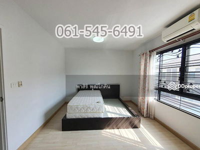 The Connectuptree Rattanathibet, Nonthaburi, Thailand The Connectuptree Rattanathibet, Nonthaburi, Thailand