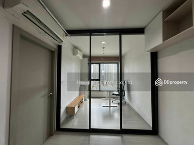 Life Asoke-Rama 9, Bangkok, Thailand Life Asoke-Rama 9, Bangkok, Thailand