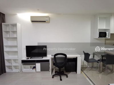 TC Green Rama 9, Bangkok, Thailand TC Green Rama 9, Bangkok, Thailand