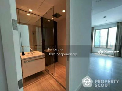 Lumpini Park View, Bangkok, Thailand Lumpini Park View, Bangkok, Thailand