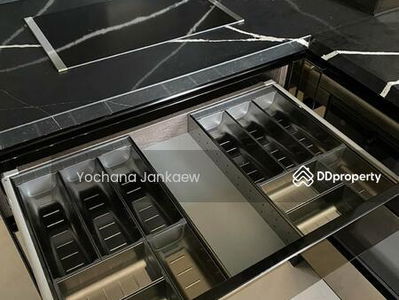 The Esse Sukhumvit 36, Bangkok, Thailand The Esse Sukhumvit 36, Bangkok, Thailand