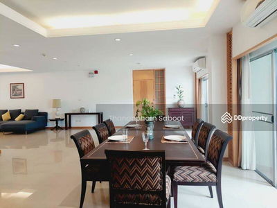 Esmeralda Apartments, Bangkok, Thailand Esmeralda Apartments, Bangkok, Thailand