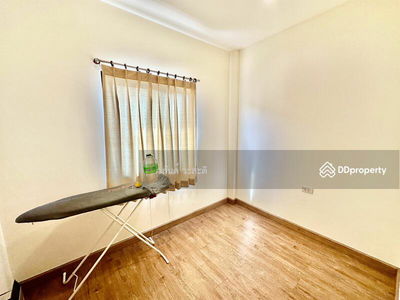 For rent, Recio Home Village, Wongwaen-Ramindra. Along Ramintra Expressway, Tha Raeng, Bang Khen, Bangkok, Bangkok, Thailand For rent, Recio Home Village, Wongwaen-Ramindra. Along Ramintra Expressway, Tha Raeng, Bang Khen, Bangkok, Bangkok, Thailand