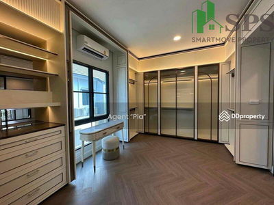 Nantawan Rama 9 New Krungthepkreetha, Bangkok, Thailand Nantawan Rama 9 New Krungthepkreetha, Bangkok, Thailand