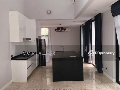 Modern House For Rent Sukhumvit 39 Open Office, Thailand Modern House For Rent Sukhumvit 39 Open Office, Thailand