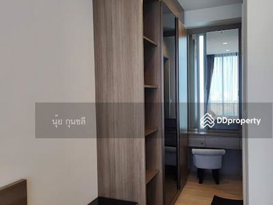 The Line Phahon-Pradipat, Bangkok, Thailand The Line Phahon-Pradipat, Bangkok, Thailand