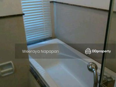 La Vie En Rose Place, Bangkok, Thailand La Vie En Rose Place, Bangkok, Thailand