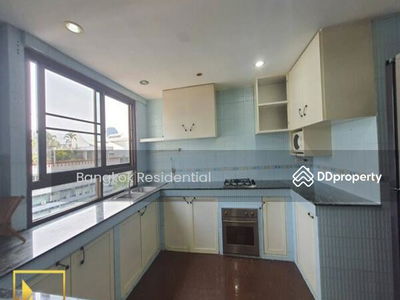 Prestige Towers, Bangkok, Thailand Prestige Towers, Bangkok, Thailand