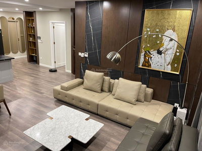 The Nine, Vietnam The Nine, Vietnam