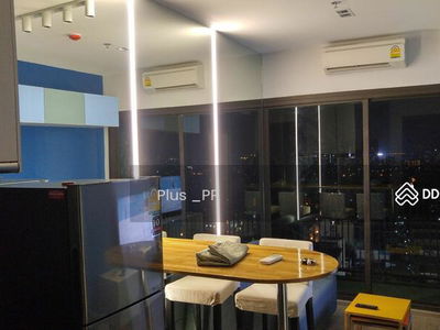 Whizdom Avenue Ratchada-Ladprao, Bangkok, Thailand Whizdom Avenue Ratchada-Ladprao, Bangkok, Thailand