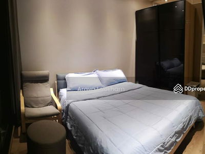 Park Origin Phrom Phong, Bangkok, Thailand Park Origin Phrom Phong, Bangkok, Thailand