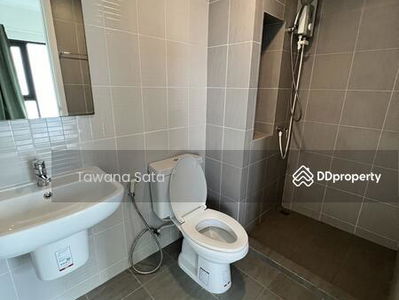 Kensington Sukhumvit-Theparak, Samut Prakan, Thailand Kensington Sukhumvit-Theparak, Samut Prakan, Thailand