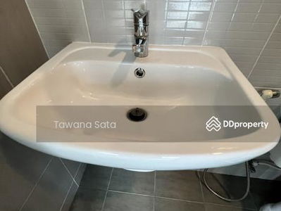 Kensington Sukhumvit-Theparak, Samut Prakan, Thailand Kensington Sukhumvit-Theparak, Samut Prakan, Thailand