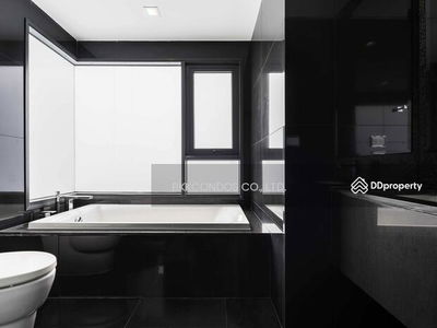 Rhythm Sukhumvit 36-38, Bangkok, Thailand Rhythm Sukhumvit 36-38, Bangkok, Thailand