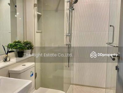 Life Asoke-Rama 9, Bangkok, Thailand Life Asoke-Rama 9, Bangkok, Thailand