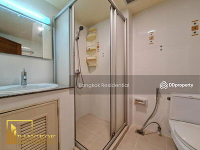 Royal Castle Sukhumvit, Bangkok, Thailand Royal Castle Sukhumvit, Bangkok, Thailand