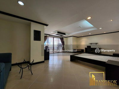 Windsor Tower, Bangkok, Thailand Windsor Tower, Bangkok, Thailand