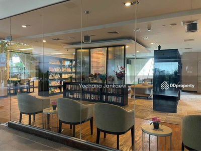 Sathorn Gardens, Bangkok, Thailand Sathorn Gardens, Bangkok, Thailand