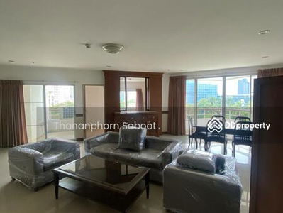 P.W.T. Mansion, Bangkok, Thailand P.W.T. Mansion, Bangkok, Thailand