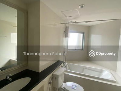 P.W.T. Mansion, Bangkok, Thailand P.W.T. Mansion, Bangkok, Thailand