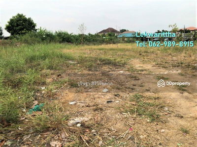 Gehäuse In Phasi Charoen, Thailand Gehäuse In Phasi Charoen, Thailand