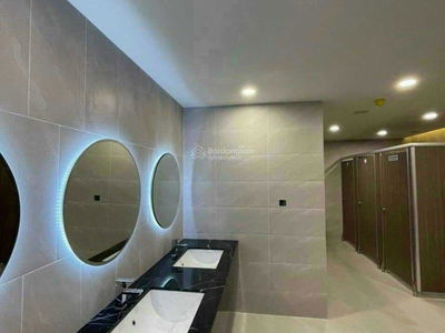 Q7 Boulevard, Vietnam  Q7 Boulevard, Vietnam
