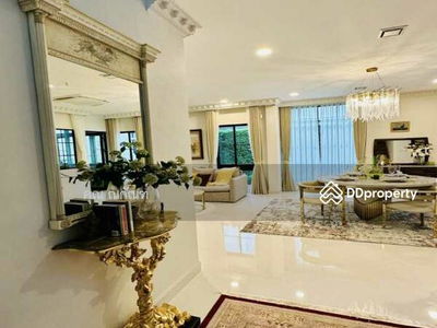 Nantawan Rama 9, Krungthep Kreetha New Road, Bangkok, Thailand Nantawan Rama 9, Krungthep Kreetha New Road, Bangkok, Thailand