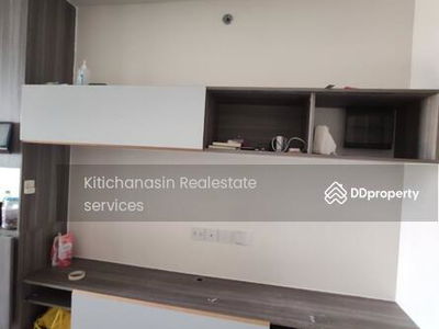 KnightsBridge Phaholyothin Interchange, Bangkok, Thailand KnightsBridge Phaholyothin Interchange, Bangkok, Thailand