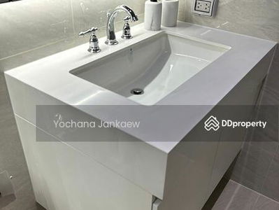 Muniq Langsuan, Bangkok, Thailand Muniq Langsuan, Bangkok, Thailand