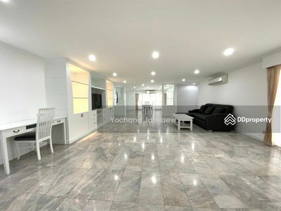 Regent on The Park 3 Condominium, Bangkok, Thailand Regent on The Park 3 Condominium, Bangkok, Thailand