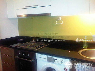 Urbana Langsuan, Bangkok, Thailand Urbana Langsuan, Bangkok, Thailand