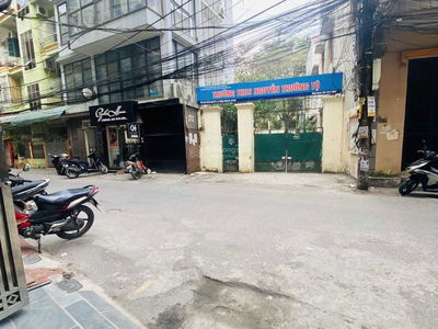 Alojamiento en Hanoi, Vietnam  Alojamiento en Hanoi, Vietnam