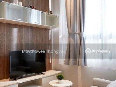 Runesu Thonglor 5, Bangkok, Thailand Runesu Thonglor 5, Bangkok, Thailand