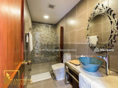 House in Compound, Samut Prakan, Thailand House in Compound, Samut Prakan, Thailand