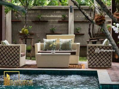 House in Compound, Samut Prakan, Thailand House in Compound, Samut Prakan, Thailand